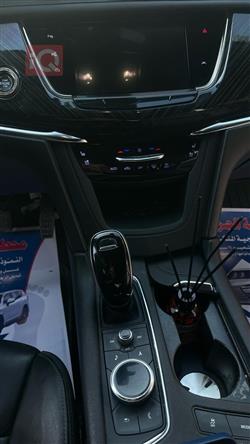 Cadillac XT6